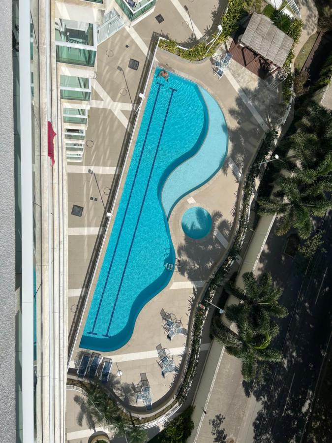 Flats Rio Apartemen *